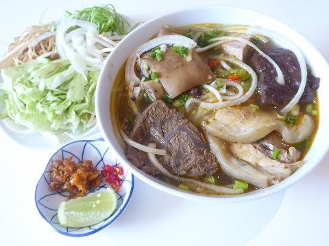 Bún bò Huế đặc biệt | Cách làm nước lèo bún bò Huế thơm ngon chuẩn vị Bún bò Huế đặc biệt | Cách làm nước lèo bún bò Huế thơm ngon chuẩn vị