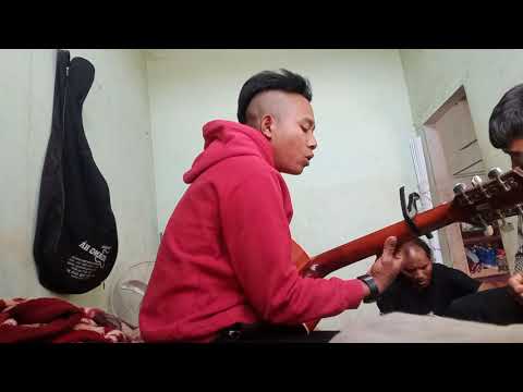 Ha bioh sang Tnăp tăp . Đa Si Guitar.. yu Otticial