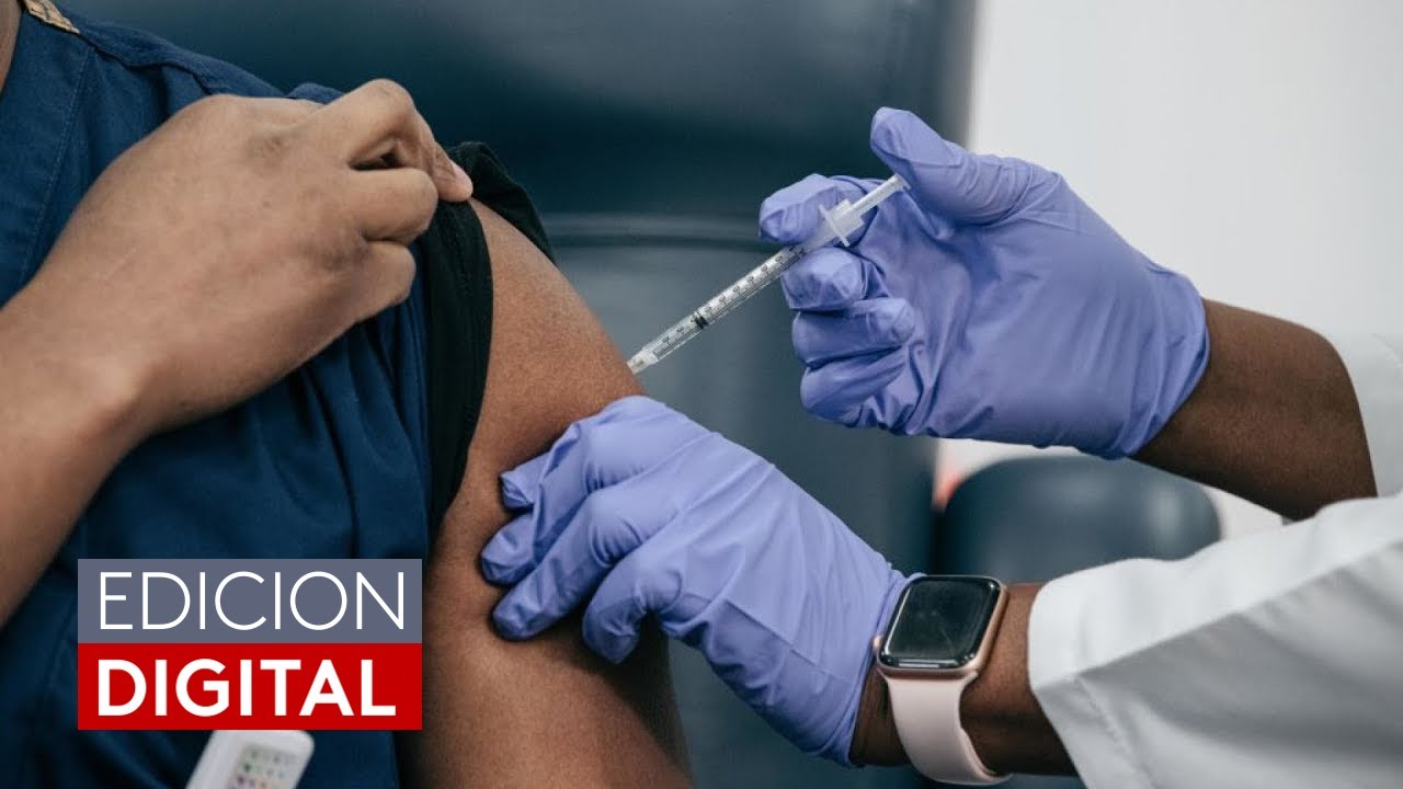 Nueva York se prepara para una posible escasez de personal médico porque muchos rechazan la vacuna