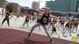 Zumba ® kids - NikaZ StarZ -Mara Here I come