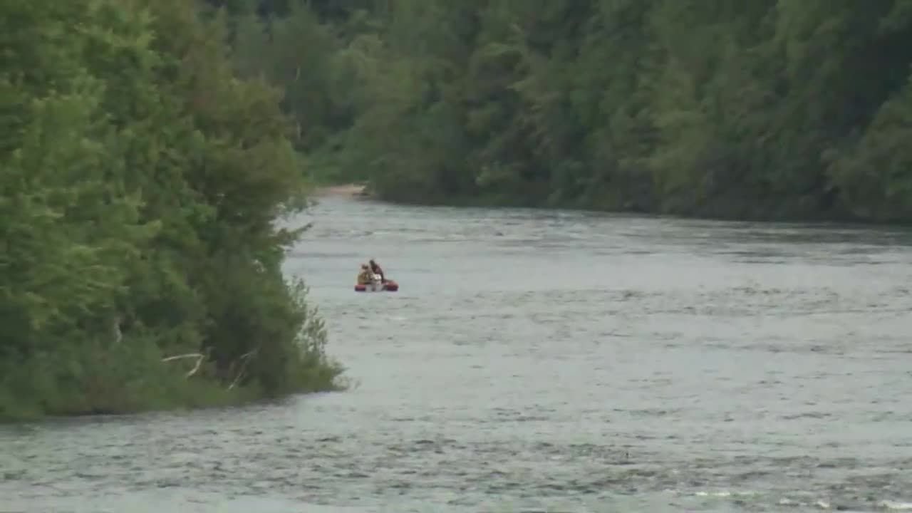 Raw video: Crews search Merrimack River for missing kayaker
