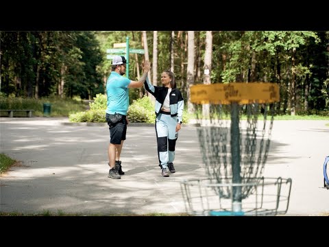 Video: Kā spēlēt 4BBB golfa turnīra formātu