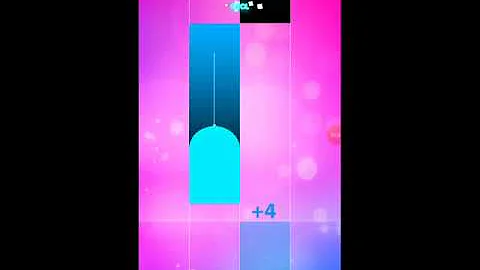 Playing Piano Tiles 3. (Remeber to read my descrip...