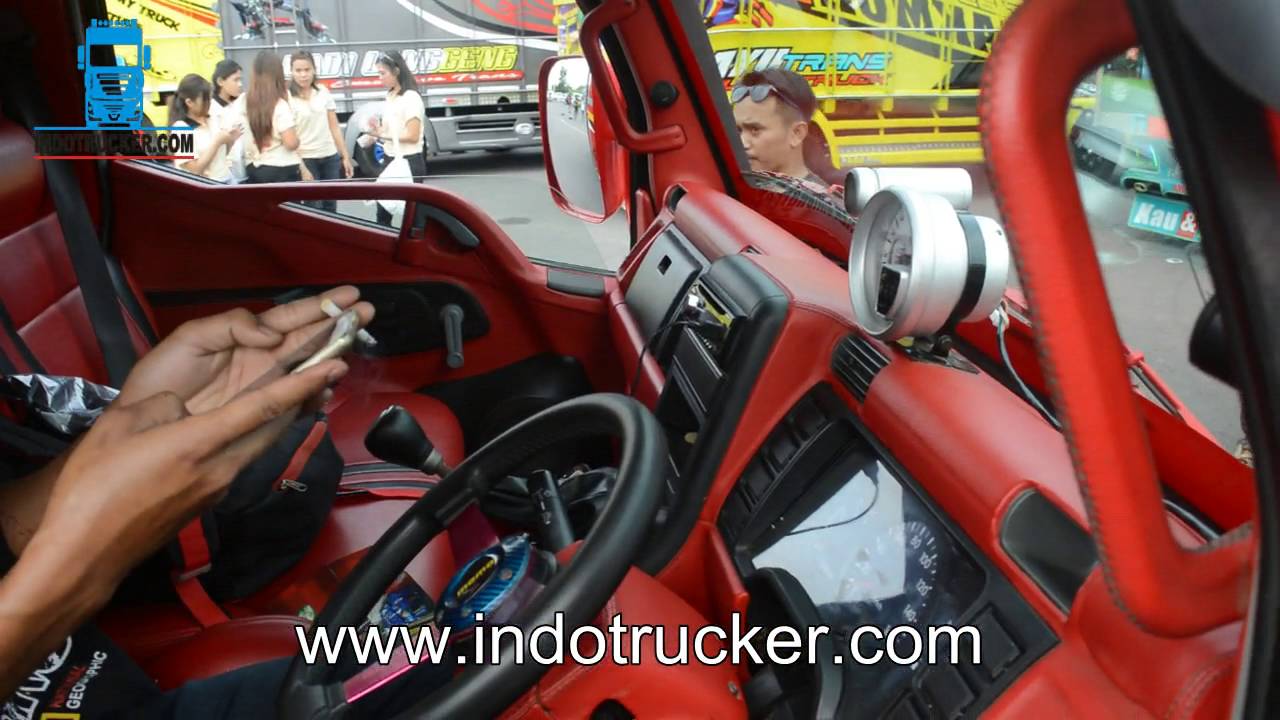 Modifikasi Interior Truk Fuso Canter At Jogja KAMT 2016 YouTube