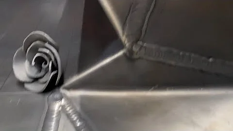 Lead chimney back gutter made the easy way