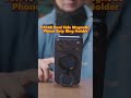 A slim magnetic grip that doesn’t get in the way!