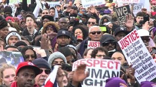 Violences policères: grande manifestation à Washington