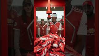 Adidas Gave Out Free Adidas Predator 25S In A Claw Machine At Arsenal Matchday.