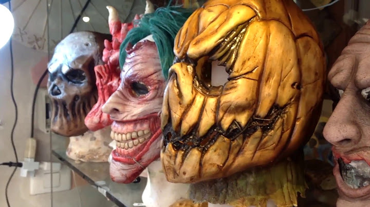 COME SI COSTRUISCE UNA MASCHERA PER HALLOWEEN