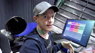 Inside the insane deadmau5 CUBE V3!