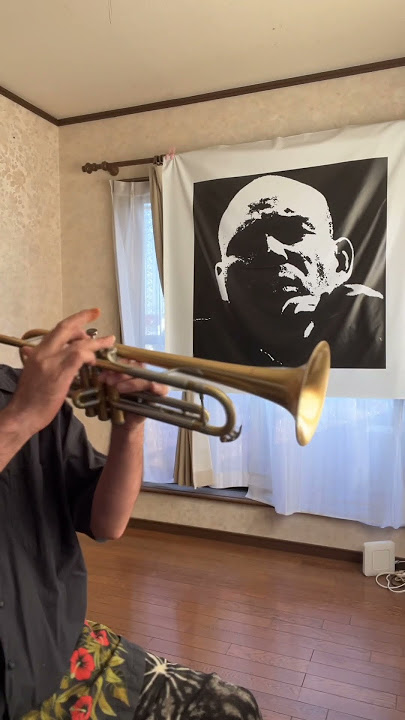 Floating Trumpet — A Simple Thumb Trick for Deeper, Softer Sound ✨ #trumpet #shorts #floatingtrumpet