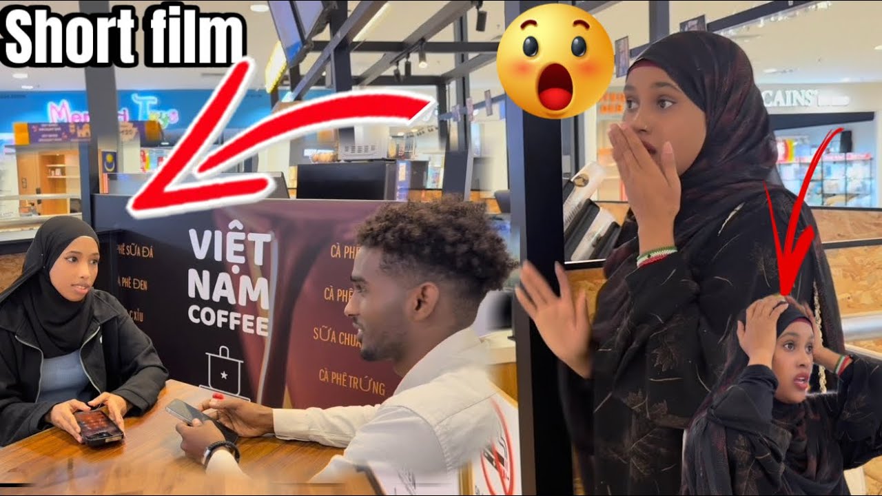 GABDHAHA BILAA KALSOONIDAA  OO QOFKALE WAJIGIISA KU QADHAABTA // short film//