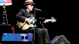 Video thumbnail of "Sheik of Araby — Leon Redbone"