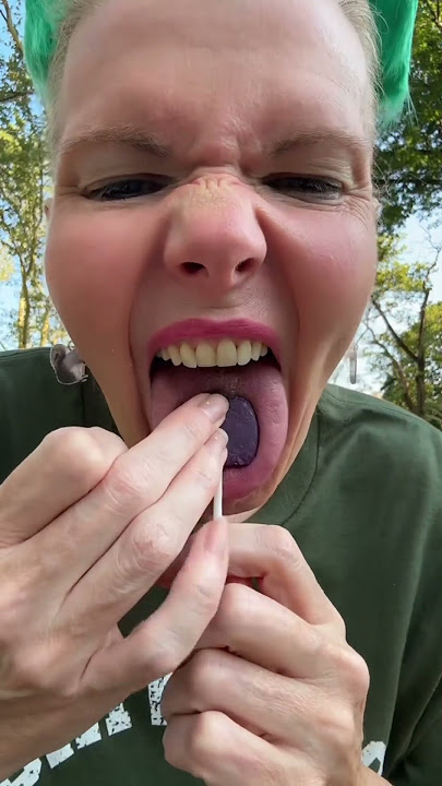 #LEVELUPSHORTS #SHORT #ASMR #CANDY #eatingsounds #CRINGE #OHIO #MUKBANG #EATING #LOLIPOP #MOUTH