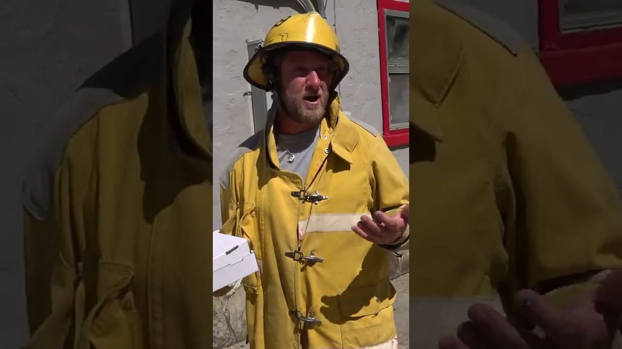 Dave Portnoy Dresses Up As Firefighter At Missouri Pizzeria