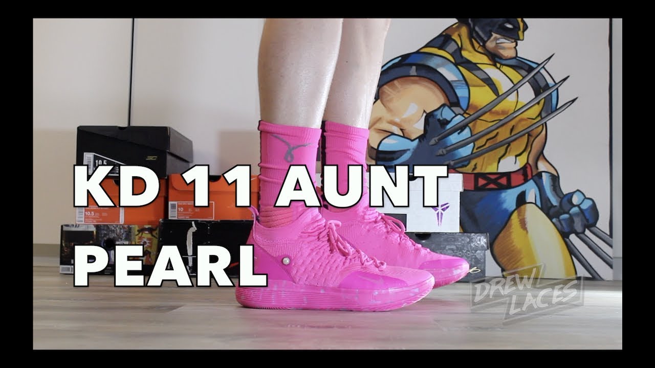 KD 11 Aunt Pearl on Feet - YouTube