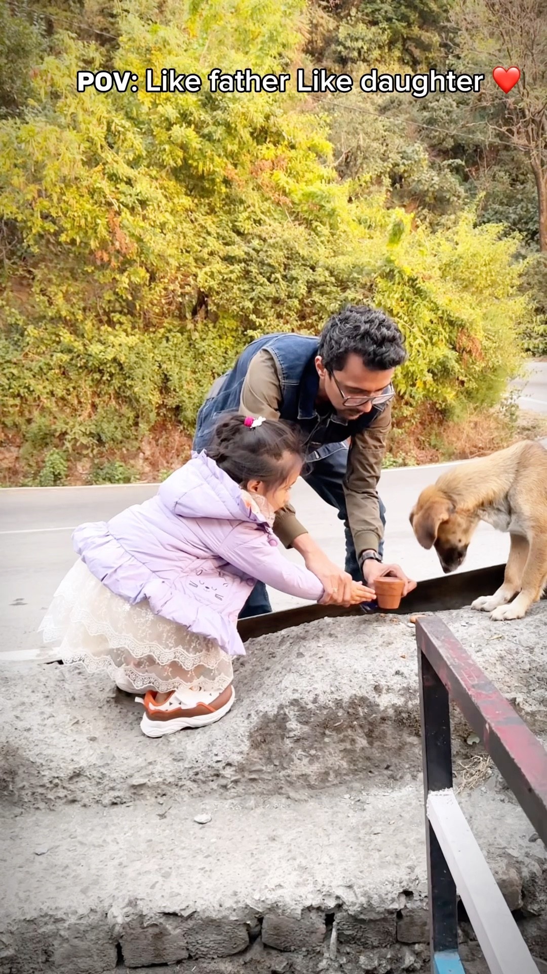 Teaching kindness for animals is very important! What do you think? #littleglove #Shorts #mussoorie