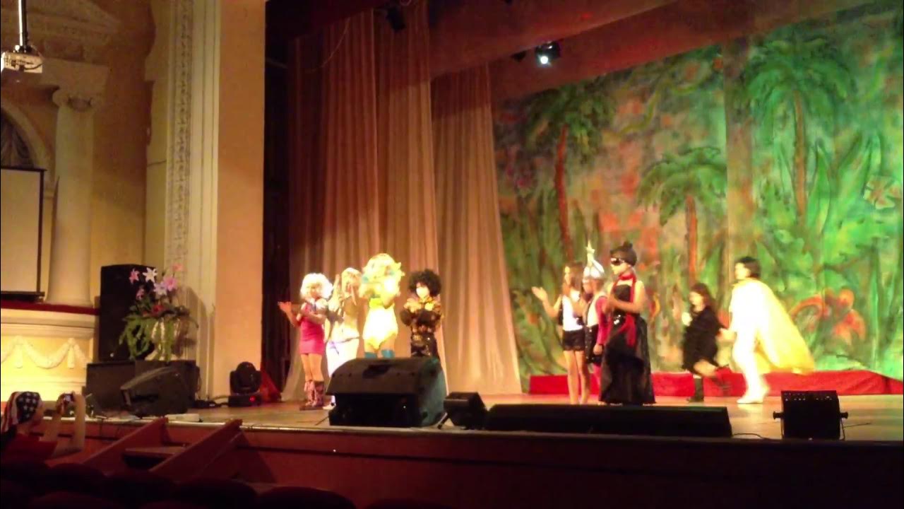 Спектакль блюз. Стильный концертный зал подмосковье. Цирк саратов внутри. Театр музыки и шоу пушкино. Ммдм театральный зал.