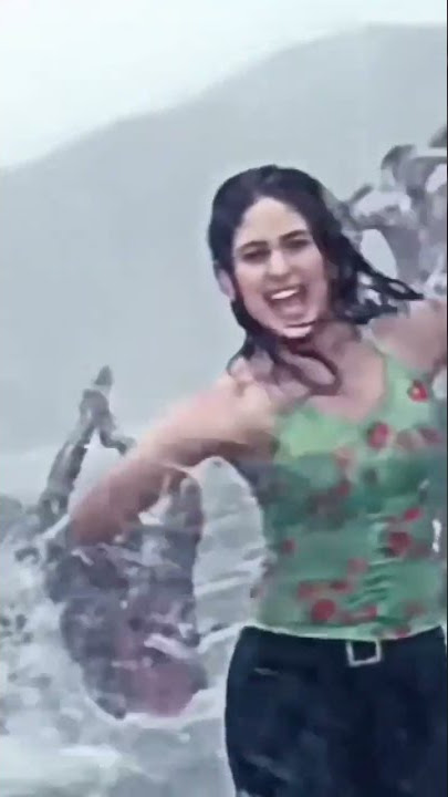 Aayi Re Aayi Re Khushi #khushi #kareenakapoor #sunidhi #fardeenkhan #new #tipsofficial #music #song
