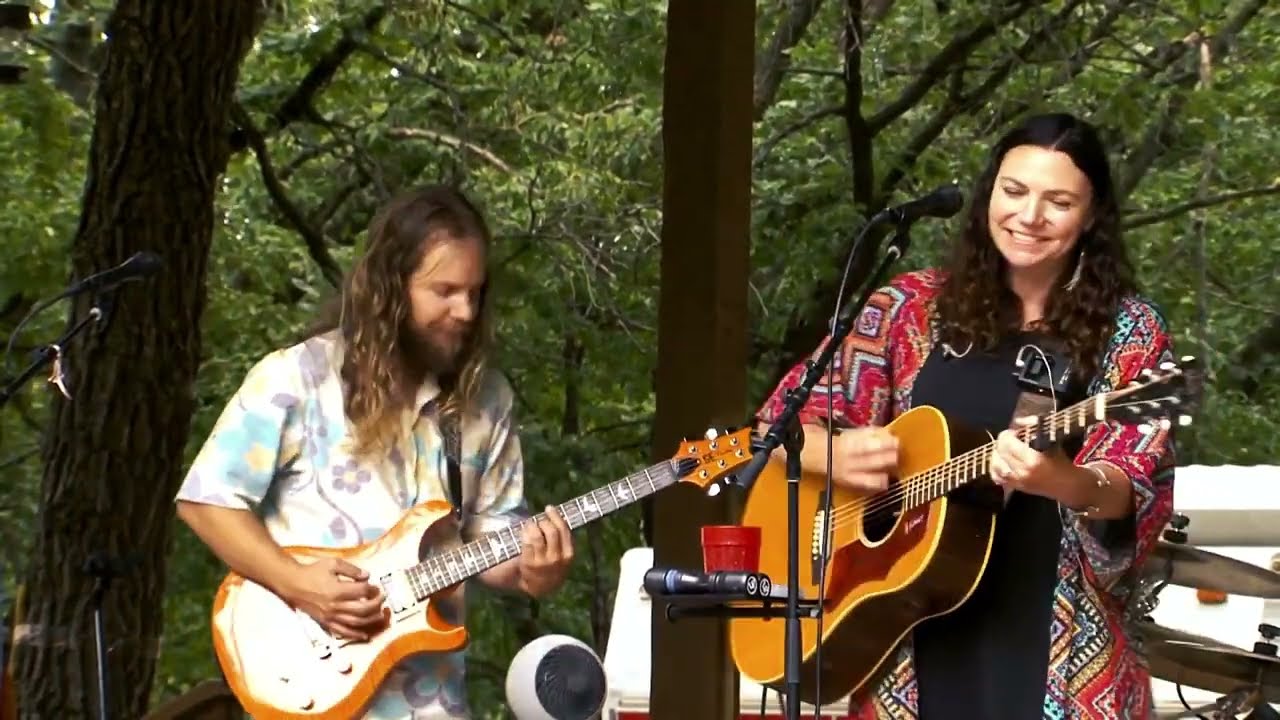 The Two Tracks - All Women Are Healers - Live at the Sioux River Folk Festival, Aug. 2022