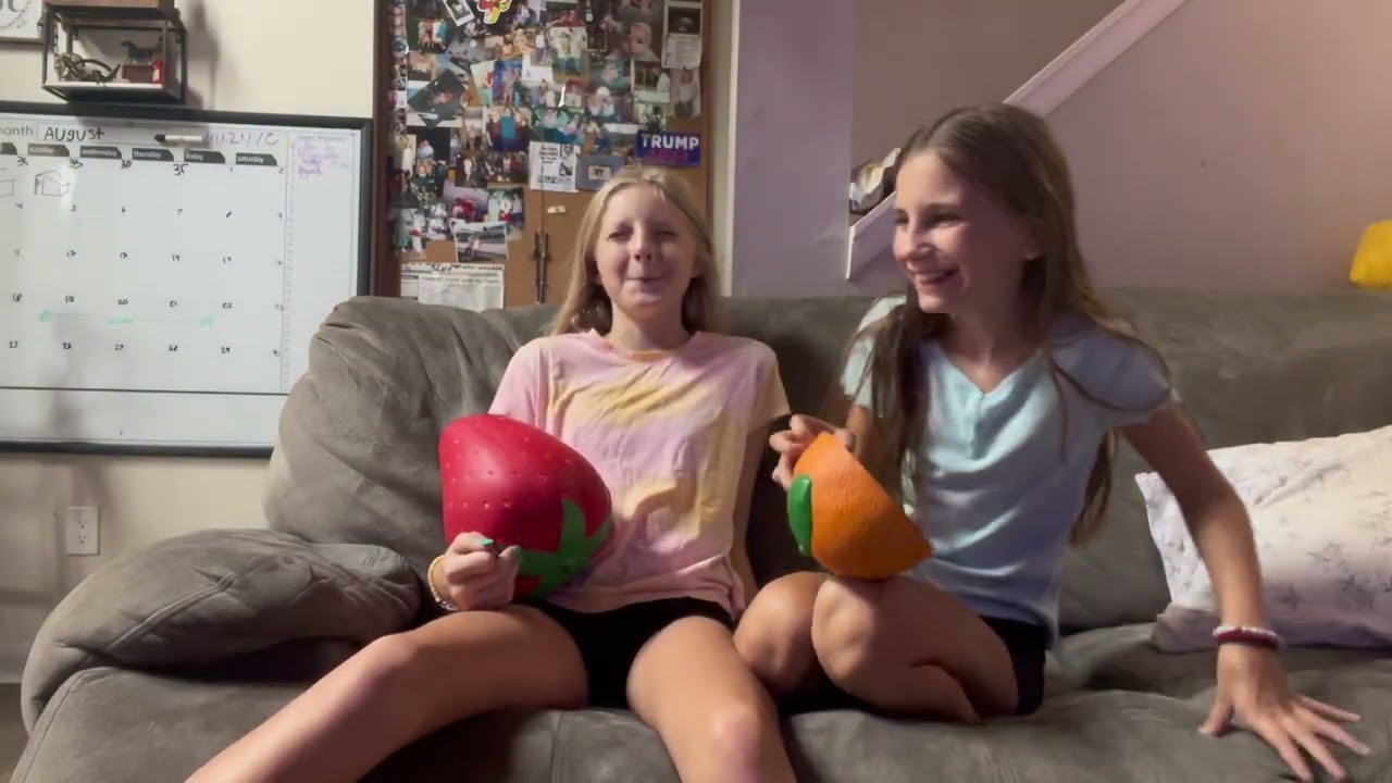 ￼ Review fidgets with us 