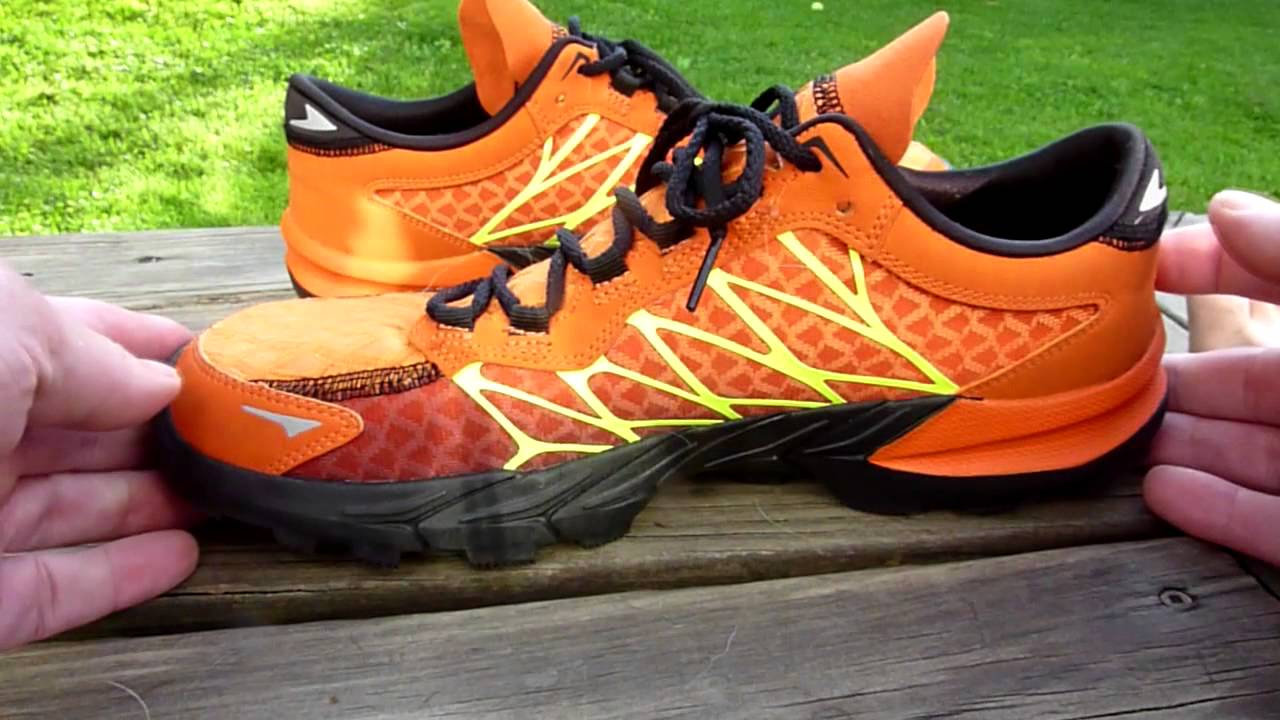 Skechers Go Bionic Trail Running Shoe 