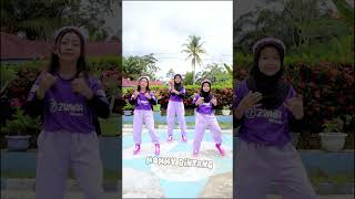 Cari pengganti?? sorry Kita mah setia wkwk #dance #trending #shorts #viral #bocilsquad #mommybintang