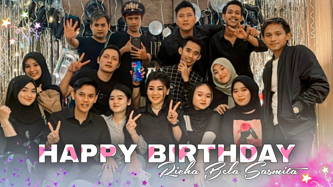 Yus muhammad belajar romantis hahaha...