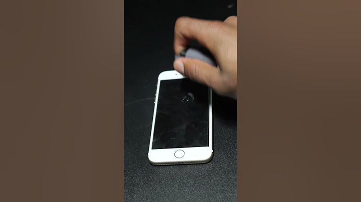 This is the worst!!! Reaction!!! #fyp #foryou #screenswiper #screencleaner #phonegadget #cleanscreen
