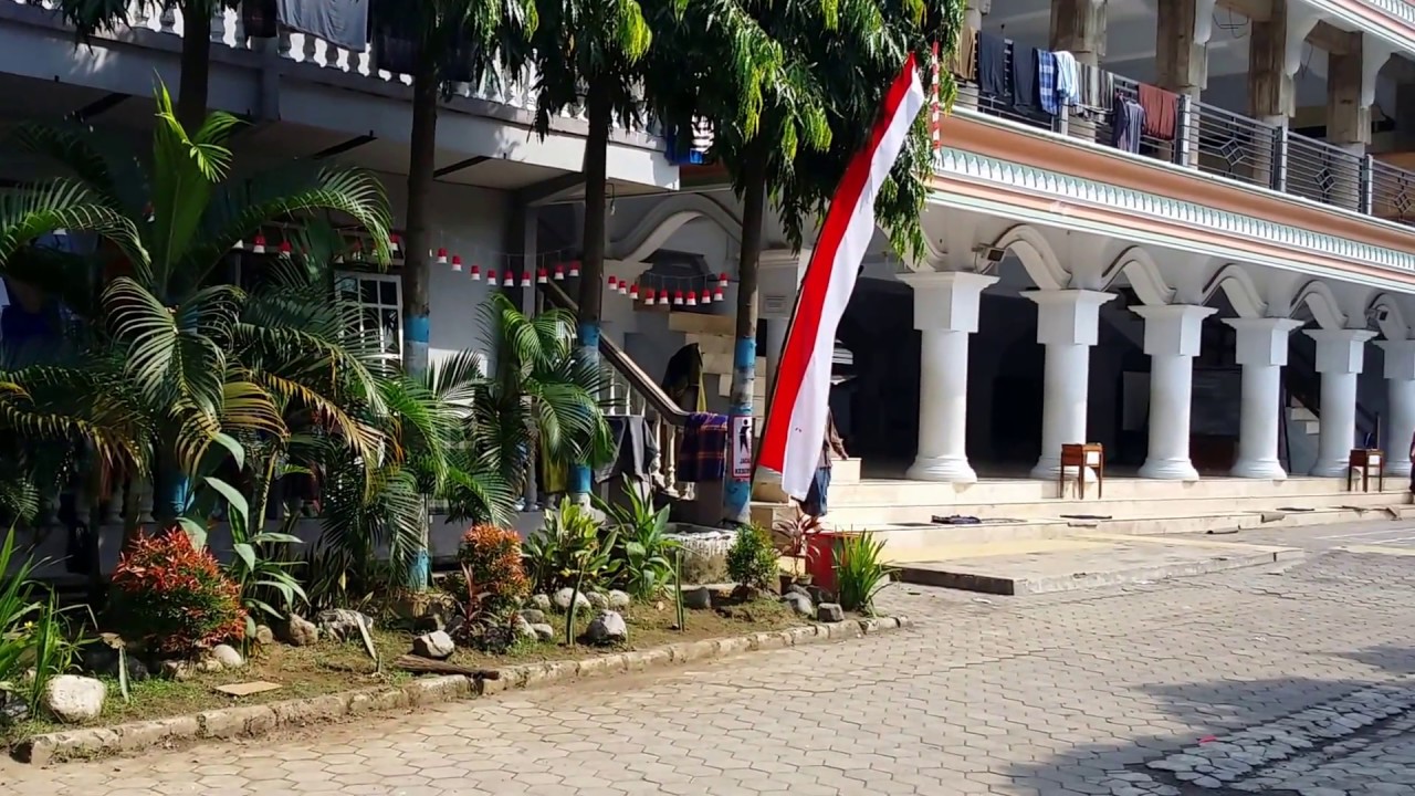 Asrama pon pes putra darussalam blokagung banyuwangi