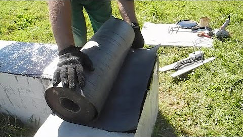 Гидроизоляция фундамента рубероидом. Гидроизоляция газобетона. Рубероид под кладку. Горизонтальная гидроизоляция цоколя рубероидом. Гидроизоляция фундамента рубероидом.