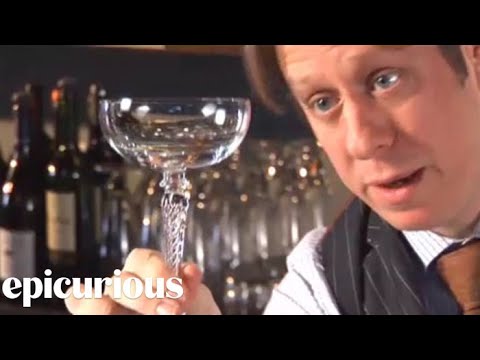 Video: Wat beteken dit om 'n stuk glasware te kalibreer?