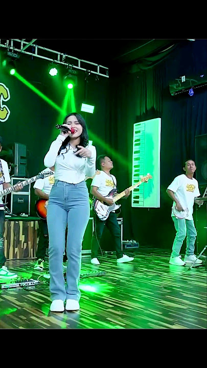 Sasya Arkhisna Ft Ageng Music - Pelampiasan