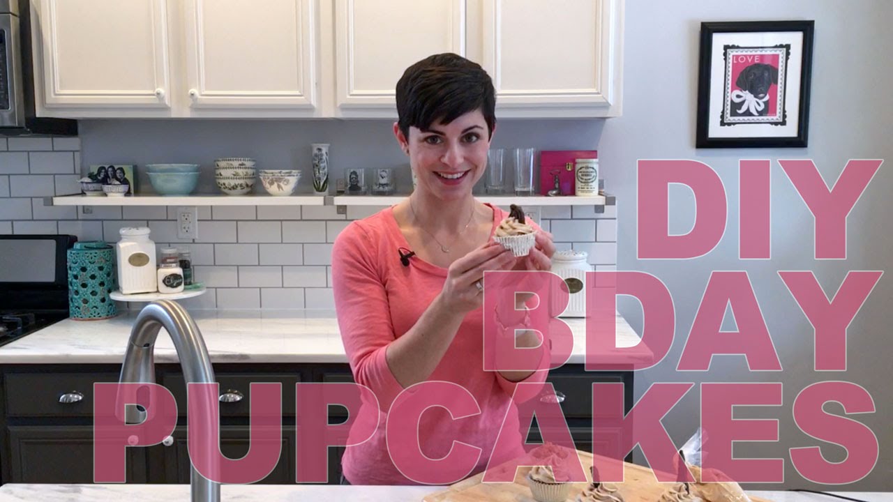DIY Healthy Pupcakes | Birthday Cupcakes Recipe for your Dog - YouTube