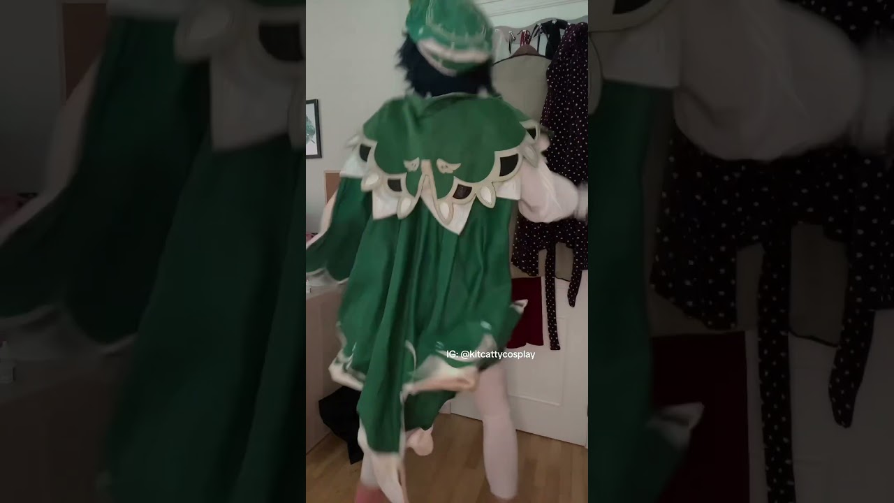 Venti cosplayers r so random 😭 #cosplay #gamer #genshinimpact #shorts #comedy #genshin #venti