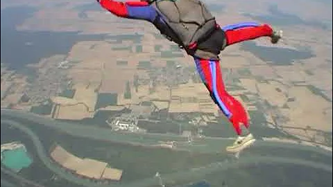 Skydive AFF goes wrong