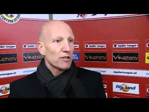 Wim Dusseldorp trainer Fortuna Sittard Sneeuwschoenen