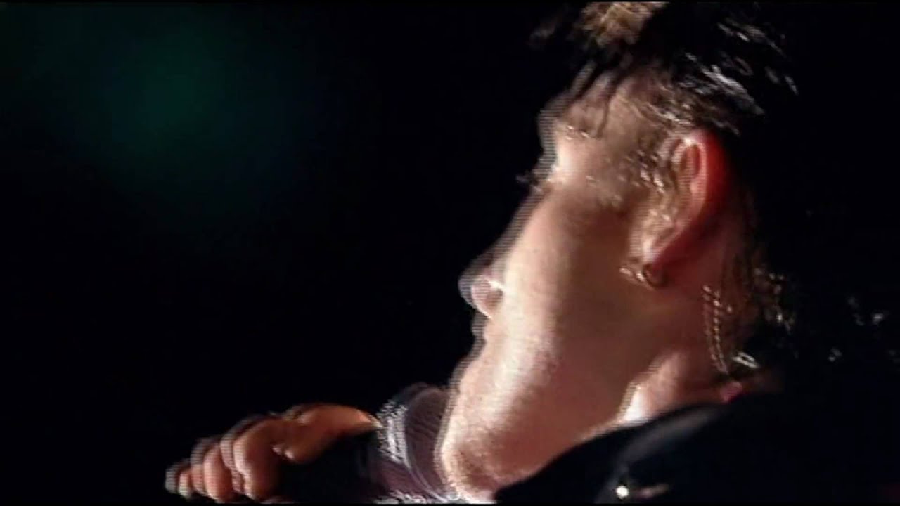 12 - U2 Staring At The Sun (Slane Castle 2001 Live) HD