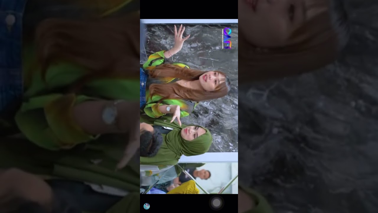 PERTENGKARAN HEBAT TERJADI ANTARA APRIL DAN FIKA