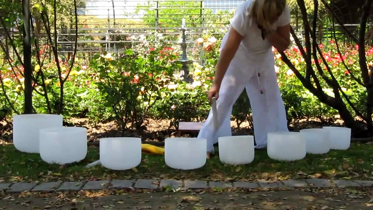Cuencos de Cuarzo Sonidos Terapeuticos - YouTube Cuencos de Cuarzo Sonidos Terapeuticos - YouTube