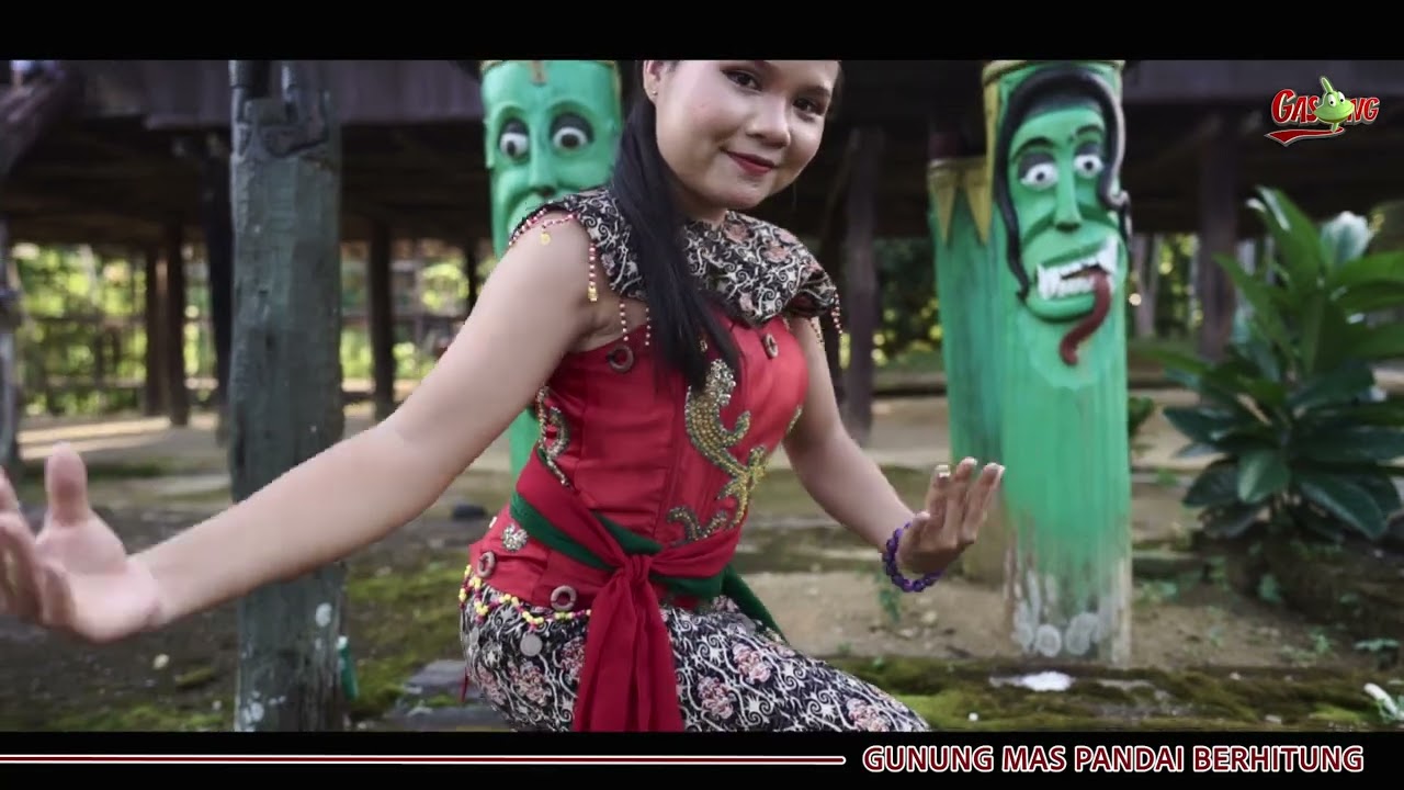 Pelatihan Gunung Mas : Pasangan 10 (budaya dayak - Kalteng)