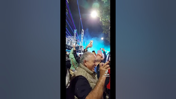 Así fue como todos bailaron en reforma.Al estilo de los ochentas. Polymarchs en fin de año