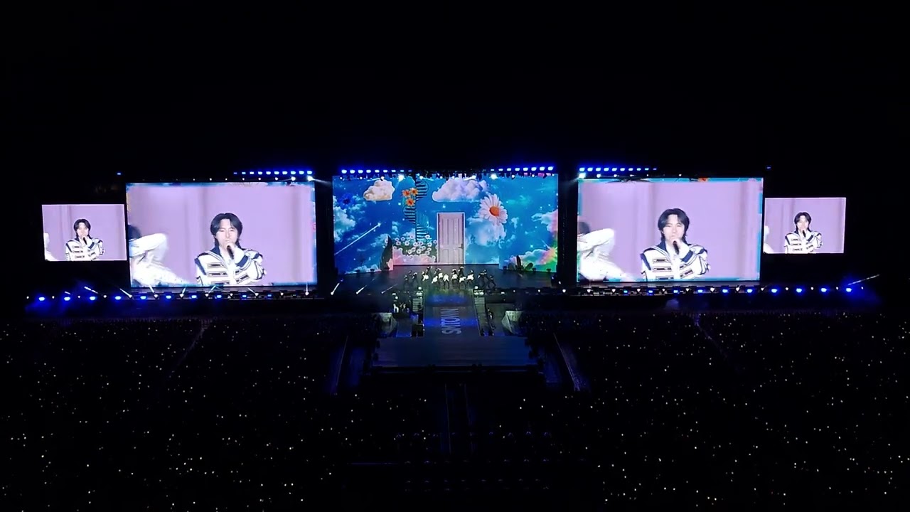 NCT DREAM Hello Future SMtown BKK