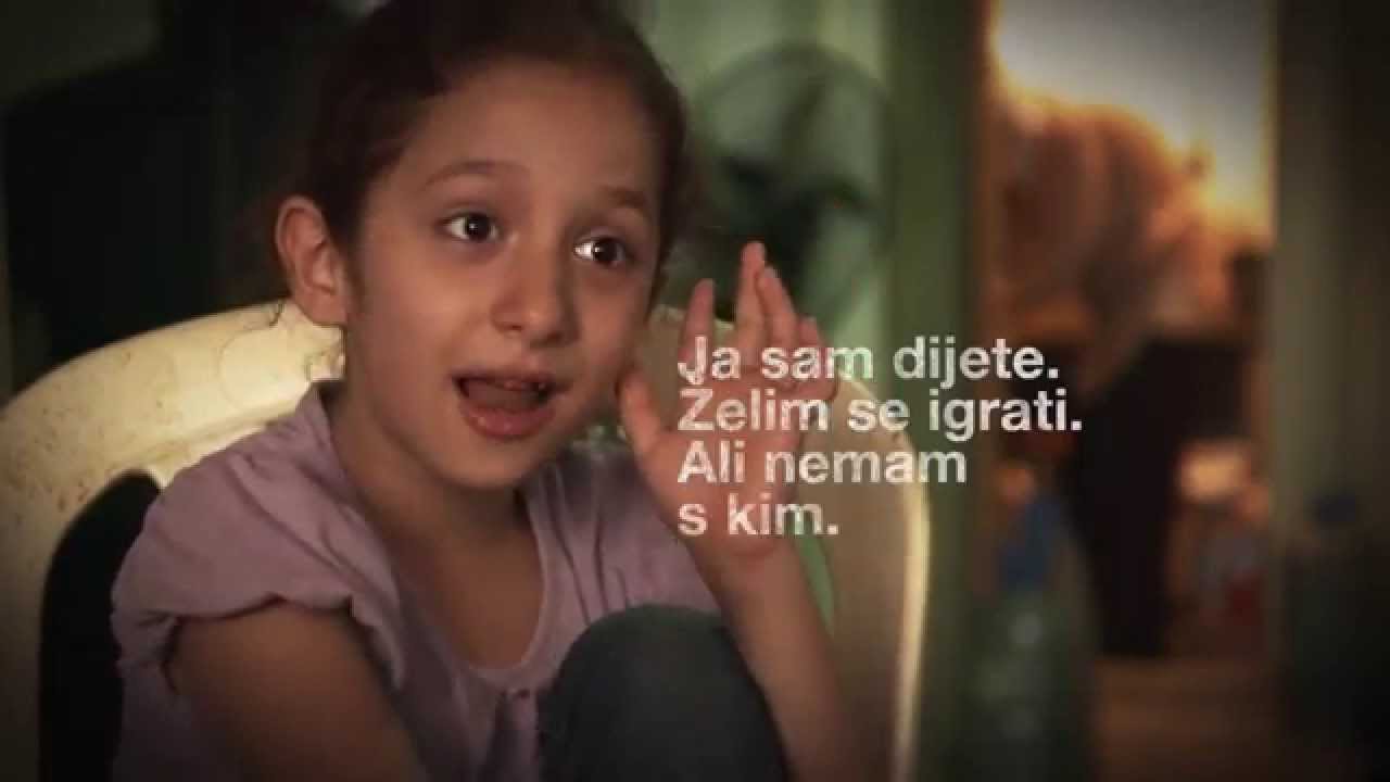 الحياة متوقفة - مايا