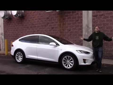 Video: Mengapa Tesla Model X begitu aman?