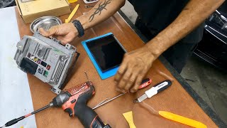 Repair Your Dodge Uconnect 8.4 Touch Screen [ Digitizer Yourself ] Save Money 💰 screenshot 5
