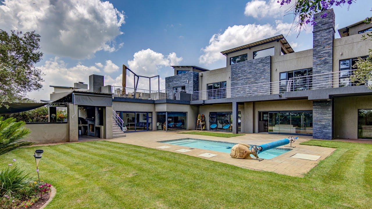 Exquisite Double Storey Home - Serengeti Golf Estate