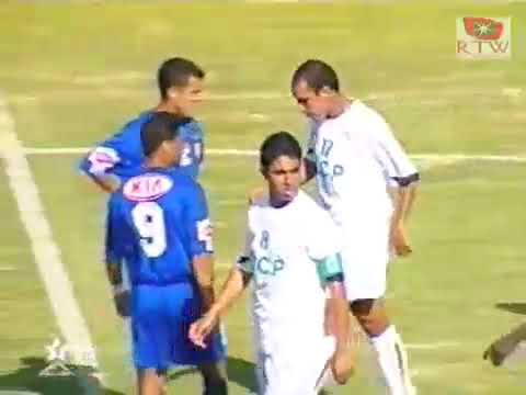 موسم 2005 2006 الجولة 29 أولمبيك خريبكة 2 0 الوداد الرياضي أهداف جمال التريكي ورفيق عبد الصمد