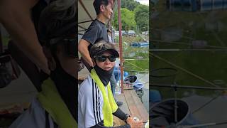 향어 낚시 대회 1등 할까봐 걱정 이예요