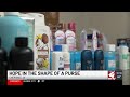 Donate a purse: Handbags With Hope builds toiletry bags for women in need